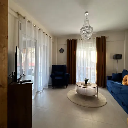 Luxury Family Aleksandrov Apartment